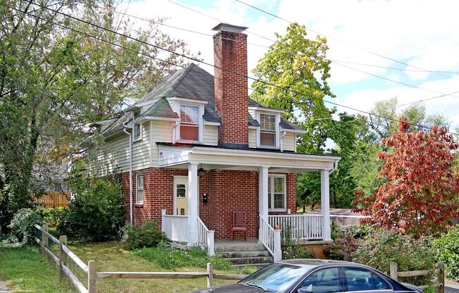 Charming Student-Friendly UVA Home