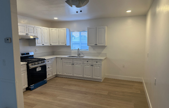 408 N MAPLE AVE