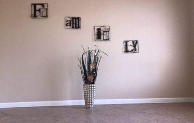 2 beds, 2.5 baths, 1,041 sqft, $1,369, Unit 19