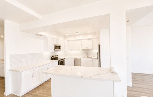 4 beds, 4 baths, 3,424 sqft, $13,000, Unit 1805