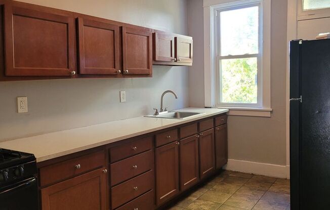 3-Bedroom Home in Perry South