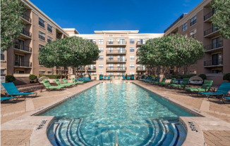 2900 City Place W Blvd
