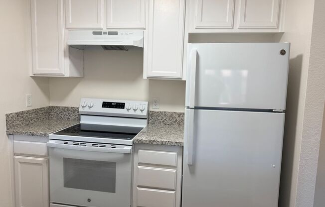 Stratford Arms Apartments