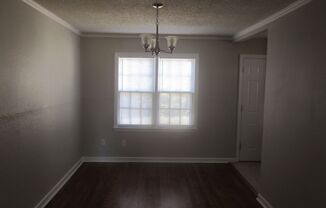 2 beds, 1 bath, $1,195