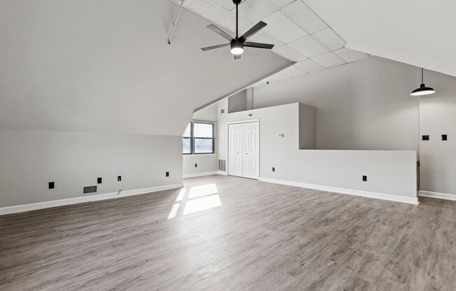 Studio, 1 bath, 655 sqft, $1,795, Unit 649B