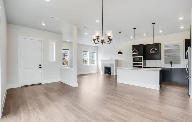 Beautiful New Build 4 Bed, 3 Bath Rental Home in River Terrace Tigard!