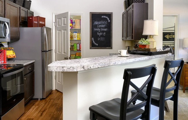 walton ridenour model kitchen