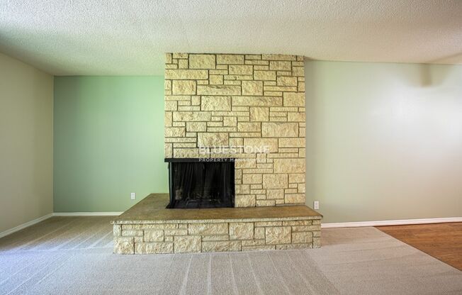 2 beds, 1 bath, 740 sqft, $1,500, Unit 209