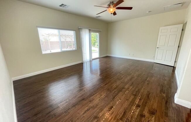 1312 FANTASTIC CT