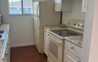 MOVE IN SPECIAL! 2 Bed 1 Bath - $1850