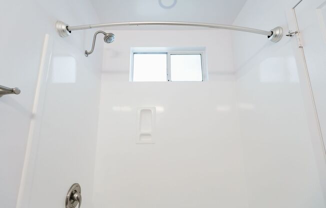 Studio, 1 bath, 238 sqft, $1,698, Unit 209