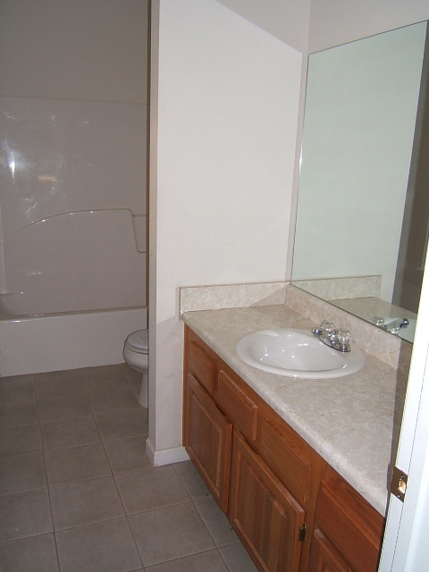 1287 SELLS AVE SW