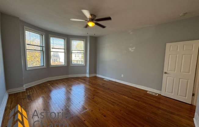 3 beds, 1.5 baths, $1,850