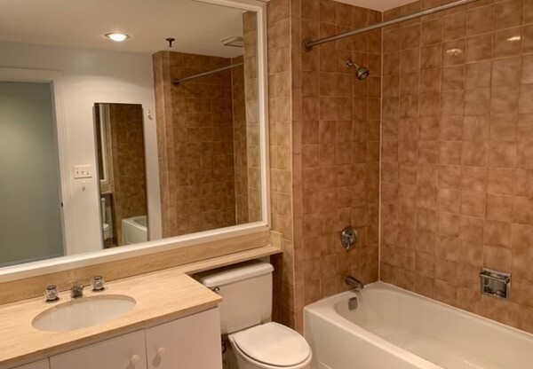 1 bed, 1 bath, 718 sqft, $3,850, Unit 414