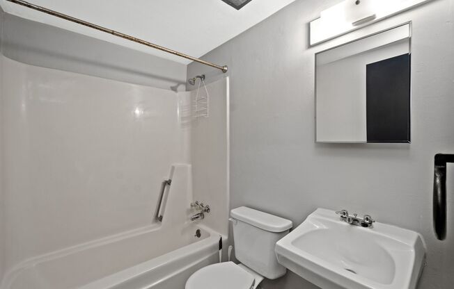 1567 - 1569 Cathell Road