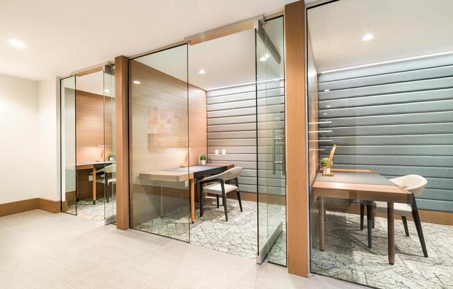 Private work suites at Modera McGavock offer quiet focus and polished design, with downtown Nashville only minutes away for workday-to-night transitions.