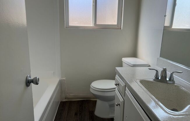 1 bed, 1 bath, 675 sqft, $1,675, Unit 07