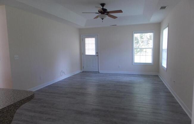 305 STERLING CT