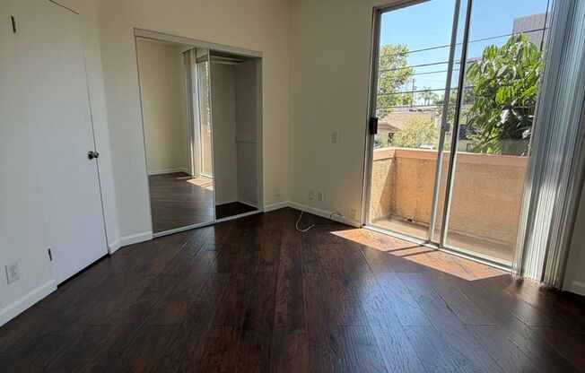 2 beds, 2 baths, 1,000 sqft, $2,654, Unit 101