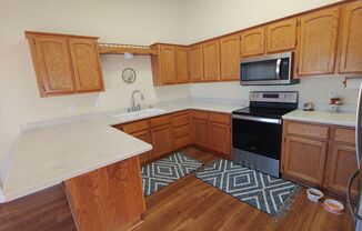 3 beds, 2 baths, $2,100