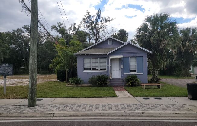 1215 Historic Goldsboro