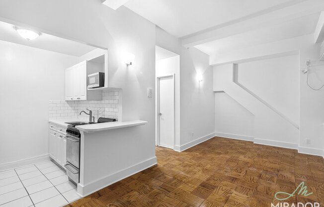 Studio, 1 bath, $3,200, Unit 3H