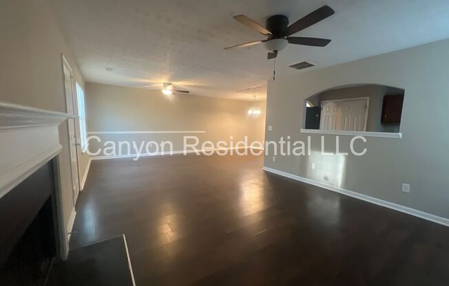 3 beds, 2.5 baths, $1,900