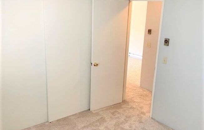 1 bed, 1 bath, 693 sqft, $1,550, Unit 103