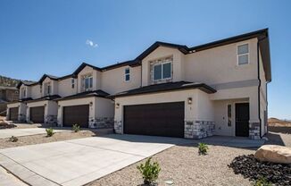 Like new townhome in Cedar City!