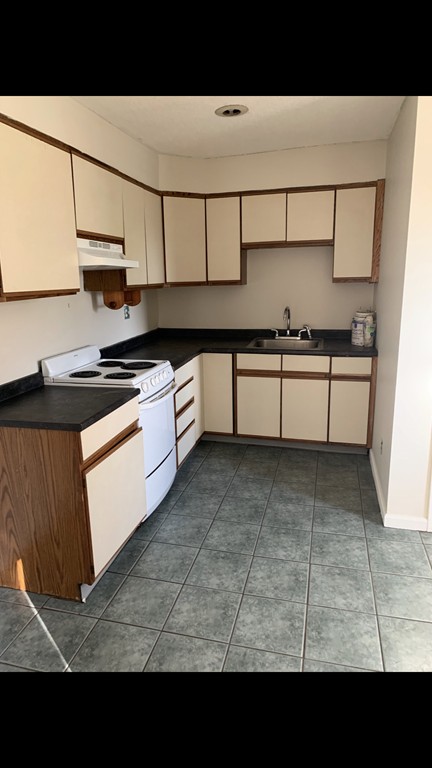 18 FRST PARK AVE