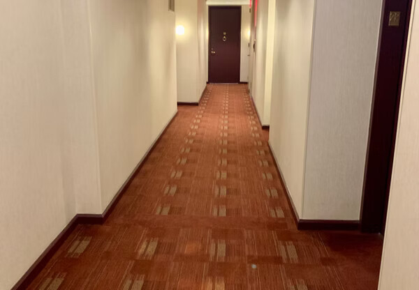 1 bed, 1.5 baths, 907 sqft, $6,200, Unit 28A