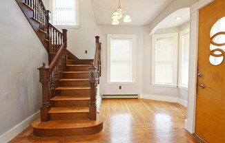 5 beds, 3 baths, 2,185 sqft, $5,000