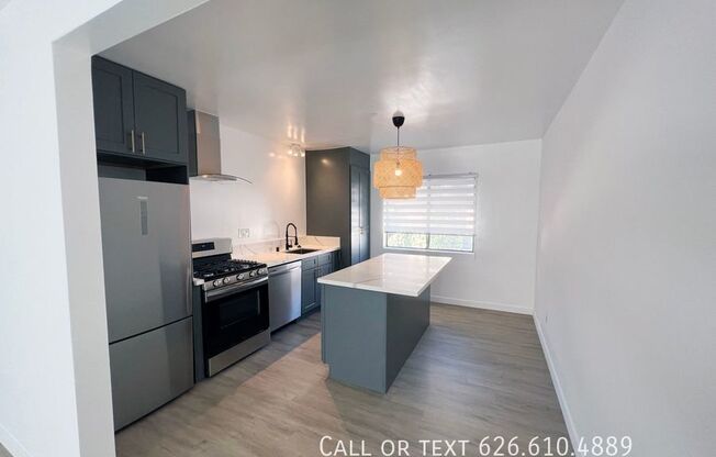 521 E LIVE OAK AVE