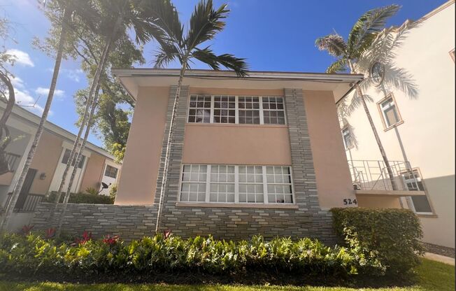 520-524 Valencia Ave | Coral Gables (Residential / near Business District)