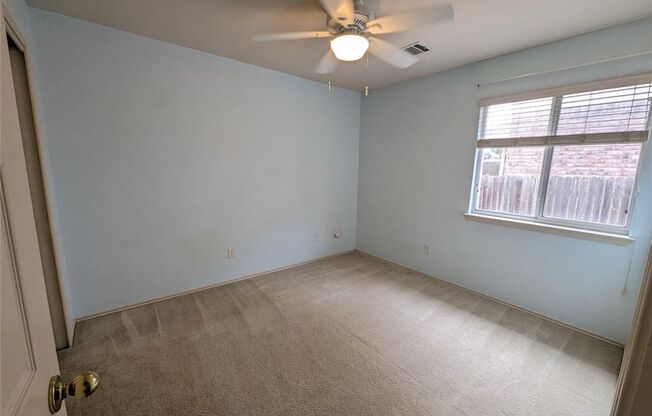 Single-Story Pflugerville 3 Bed / 2 Bath