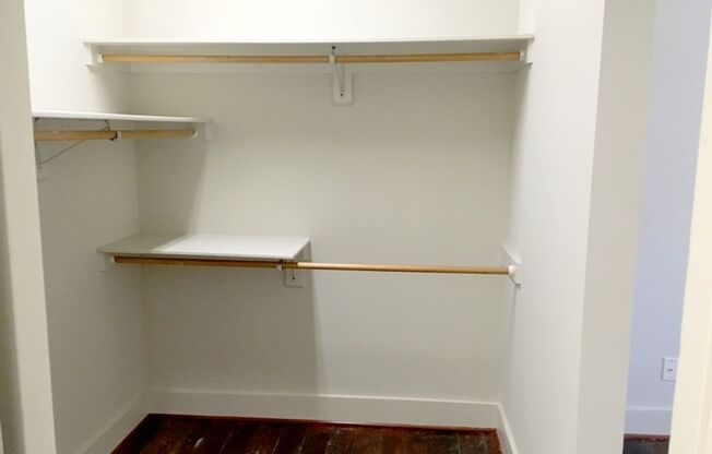 1 bed, 1 bath, 800 sqft, $1,390, Unit 448
