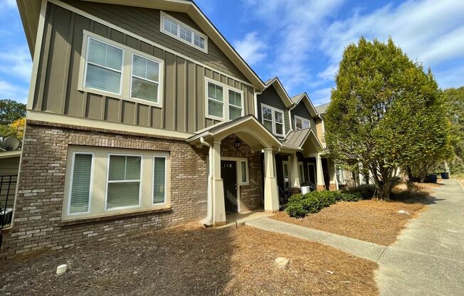PRE-LEASING FOR AUGUST 2025!