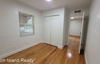 1829 26th Ave N
