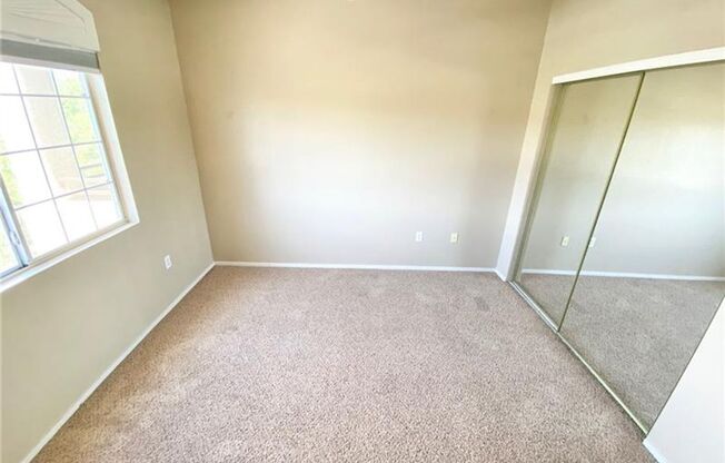 3 beds, 2 baths, $1,750, Unit # 2020
