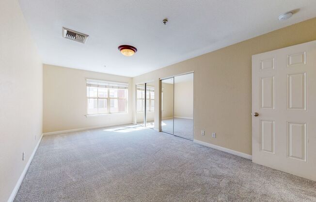 1 bed, 1.5 baths, $1,995, Unit #19