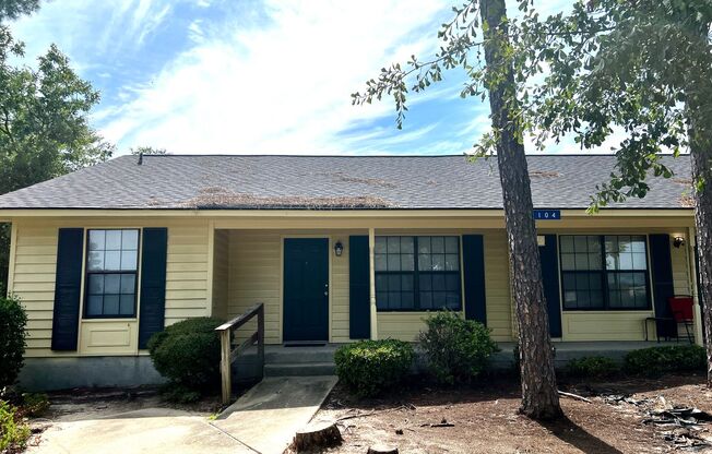 104 B WESTPOINTE CT