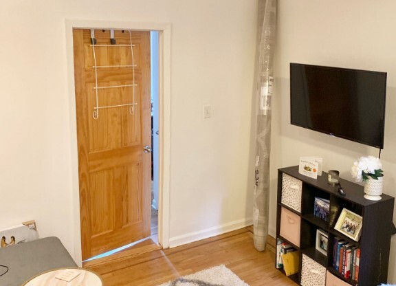 1 bed, 1 bath, $2,595, Unit 3C