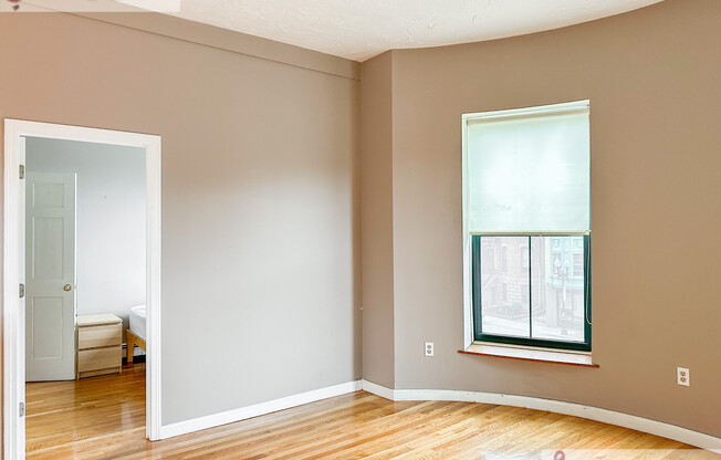 493 MASSACHUSETTS AVE