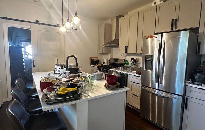 2 bedroom 1 bathroom for rent in East Boston