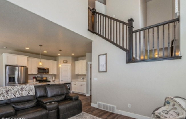 4-Bedroom 3.5 Bathroom in Bluffdale