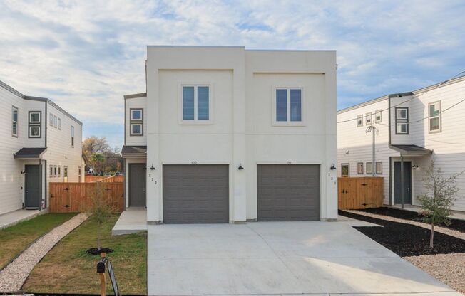 Modern Style Duplex in East San Antonio!