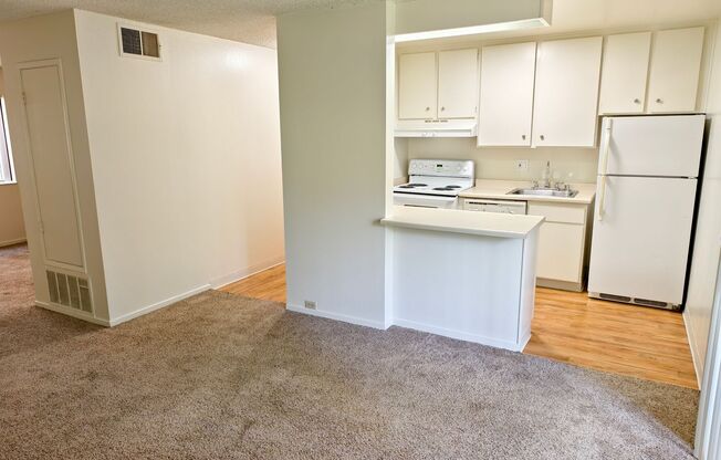 1 bed, 1 bath, 531 sqft, $1,400, Unit 52030