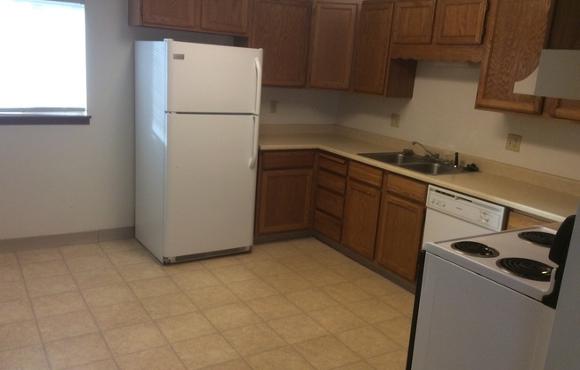 310 Hacker Ct