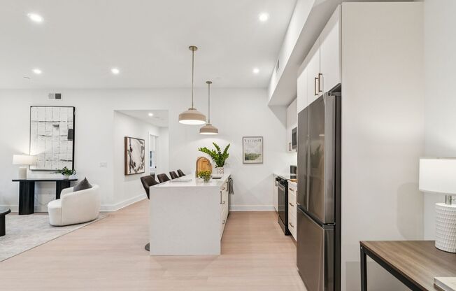 2 beds, 2 baths, 1,000 sqft, $2,773, Unit 105