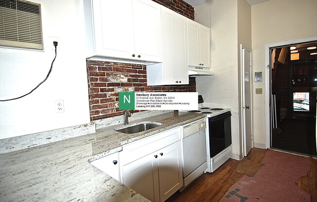 99 HUDSON SAINT # 8 PATH